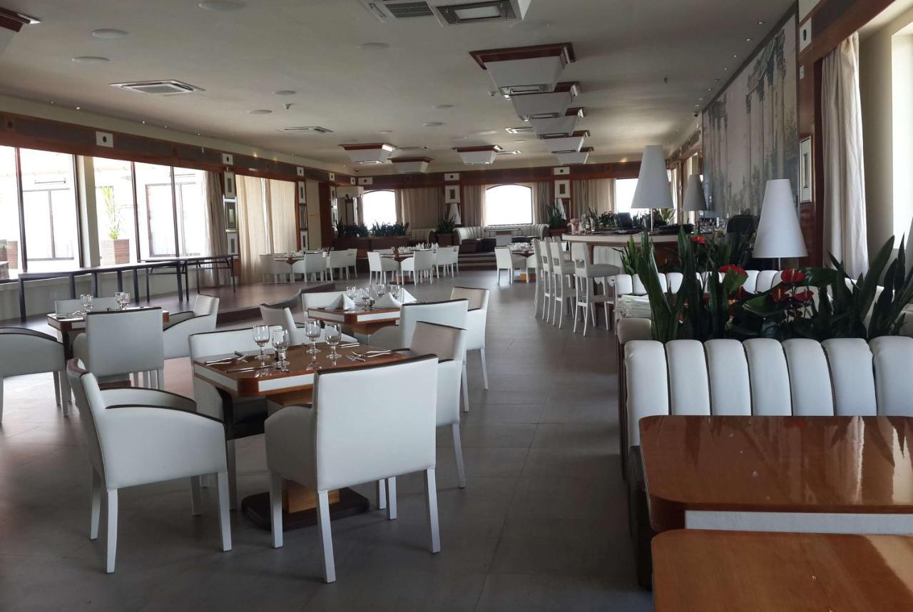 Ramada By Wyndham Princess Παραμαρίμπο Εξωτερικό φωτογραφία