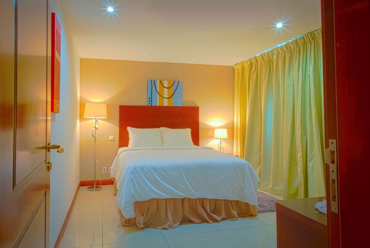 Ramada By Wyndham Princess Παραμαρίμπο Εξωτερικό φωτογραφία