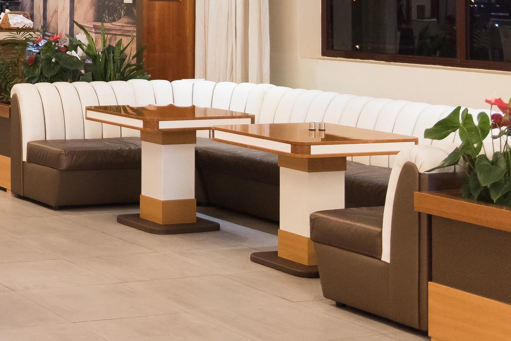 Ramada By Wyndham Princess Παραμαρίμπο Εξωτερικό φωτογραφία